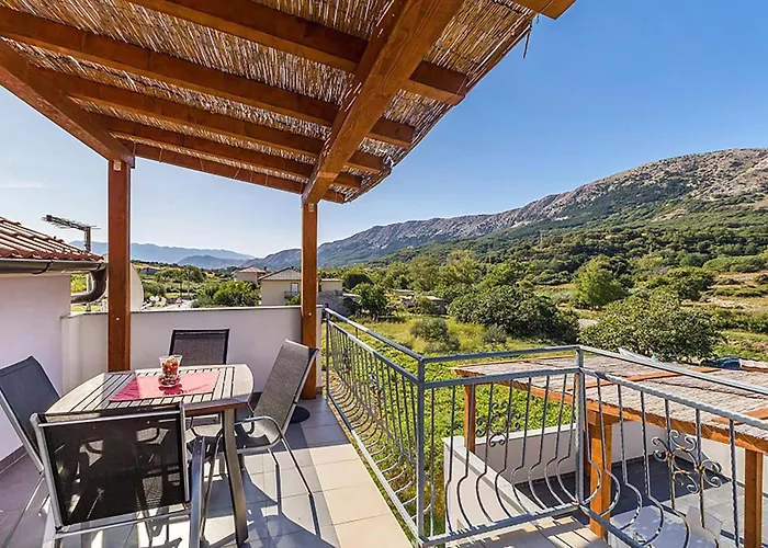 2 Bedroom Beautiful In Apartament *