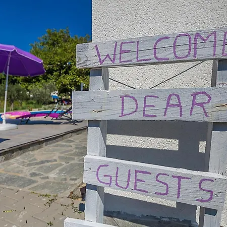 Apartmán 2 Bedroom Beautiful In *