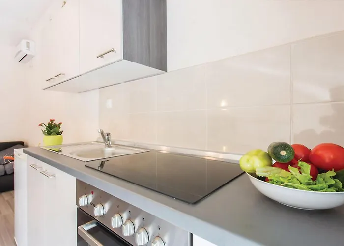 Apartmán 2 Bedroom Beautiful In